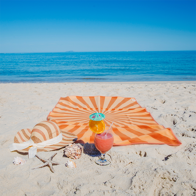 Strandtuch mit Aufbewahrungsbeutel - Bild 5